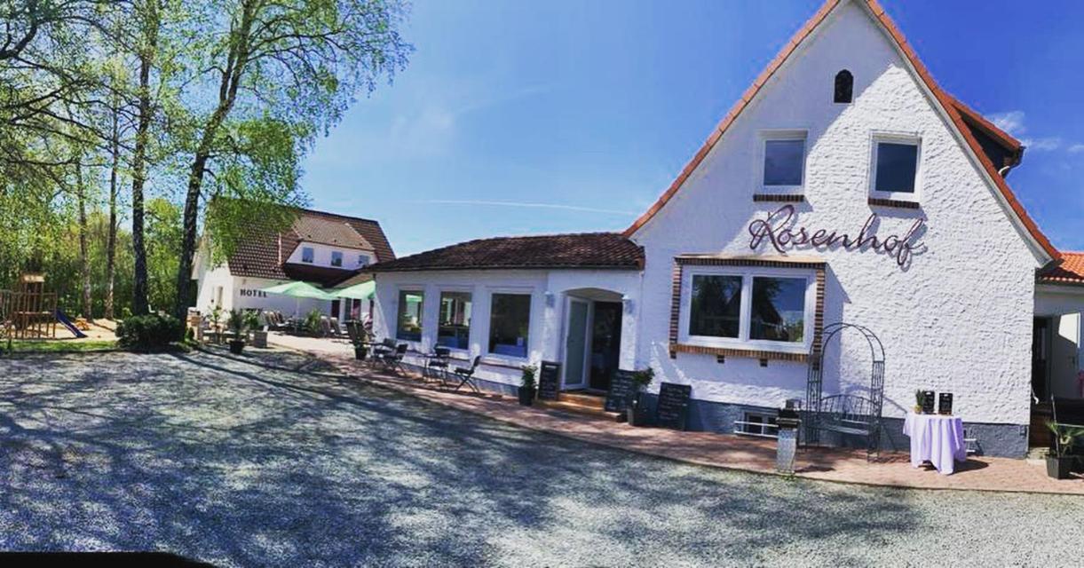 Hotel & Restaurant Rosenhof Bergen  Exterior photo
